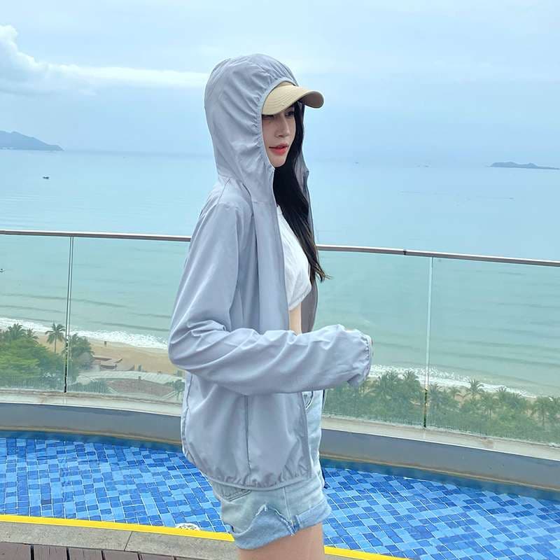 海辺のリラックスジップパーカー