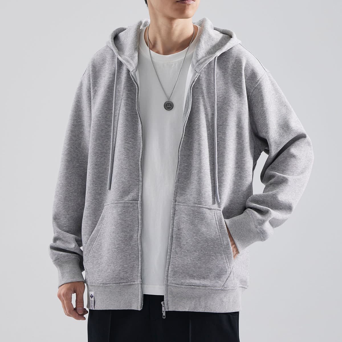 シンプル必須品 ゆったりジップパーカー