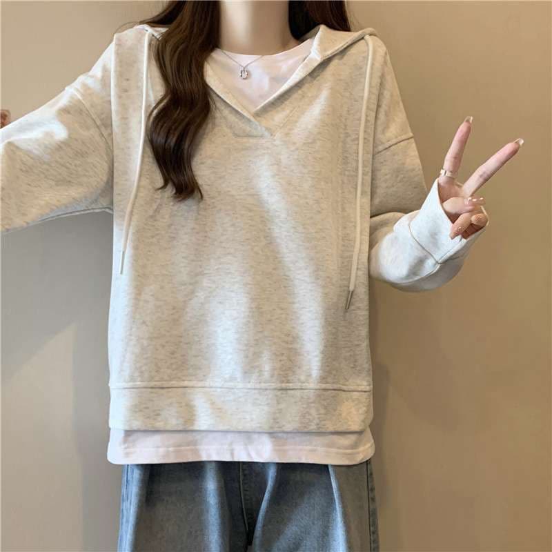  ゆったりレイヤード風プルオーバーパーカー